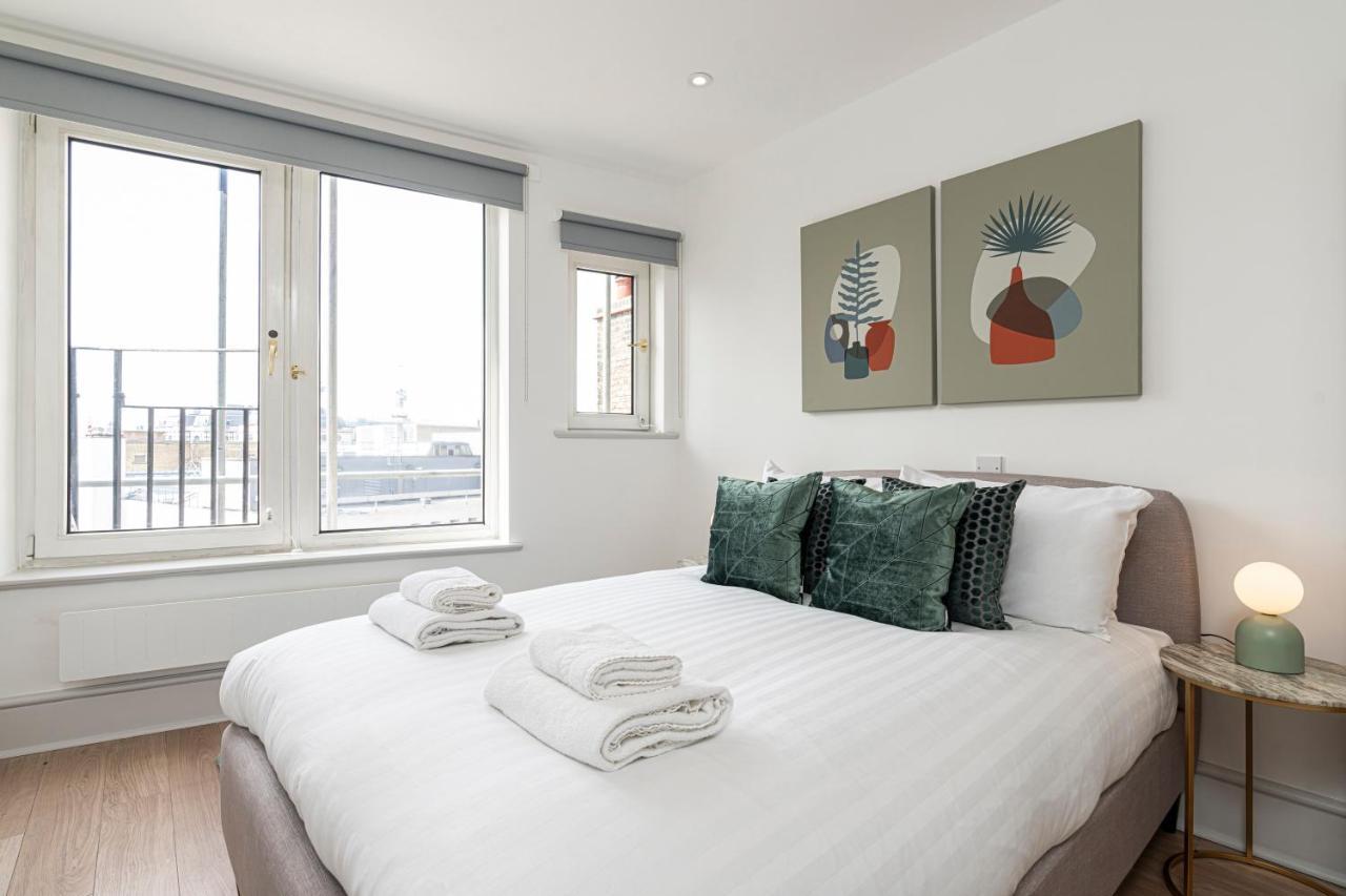 Stylish 1 Bed Flats In Soho, Next To Piccadilly Circus And Trafalgar Square Лондон Экстерьер фото