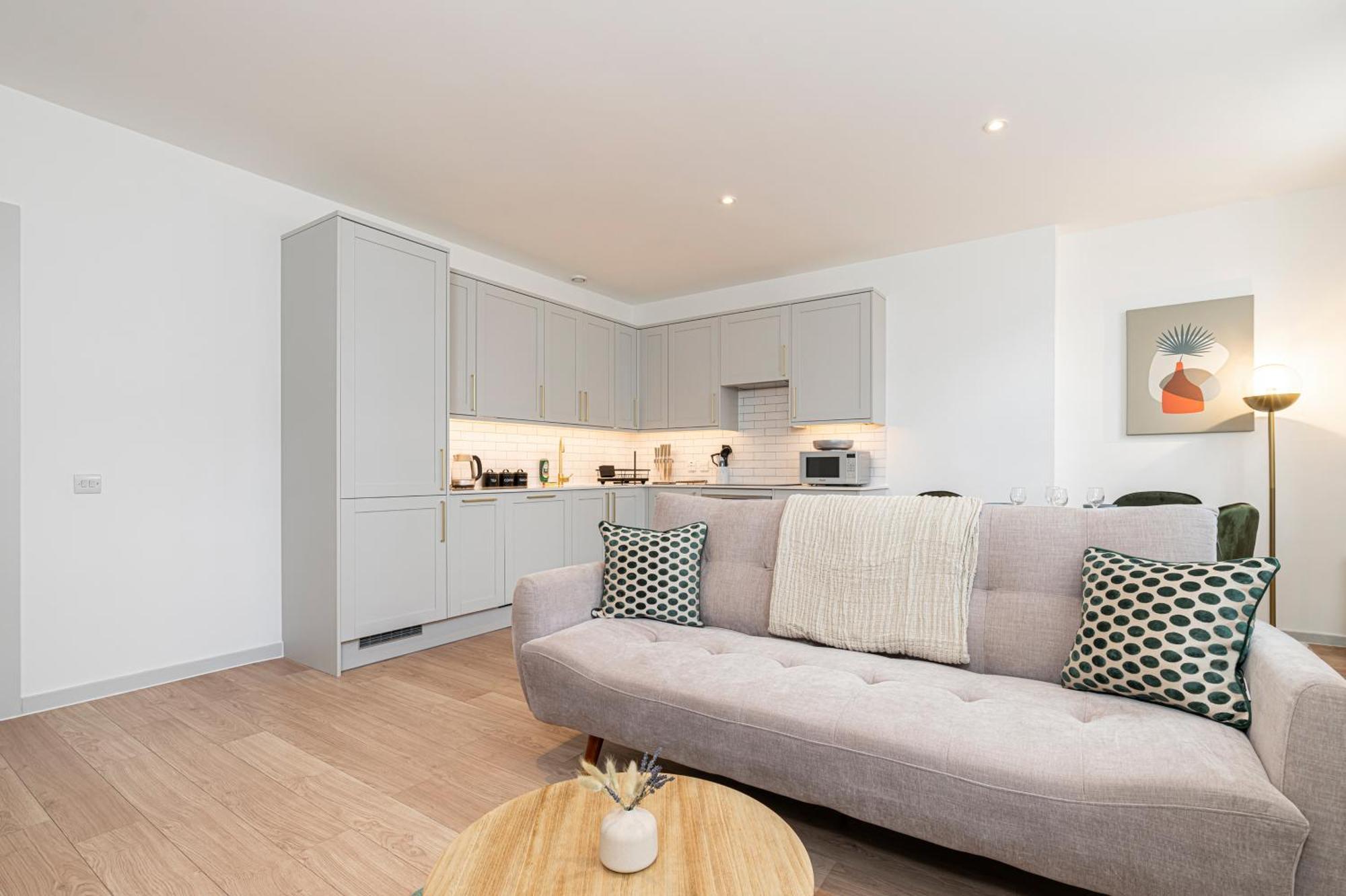 Stylish 1 Bed Flats In Soho, Next To Piccadilly Circus And Trafalgar Square Лондон Экстерьер фото